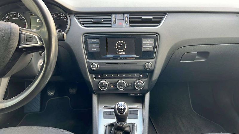 Škoda Octavia Combi Style 1,6 TDI/81 kW/3763 - fotka 15 z 42
