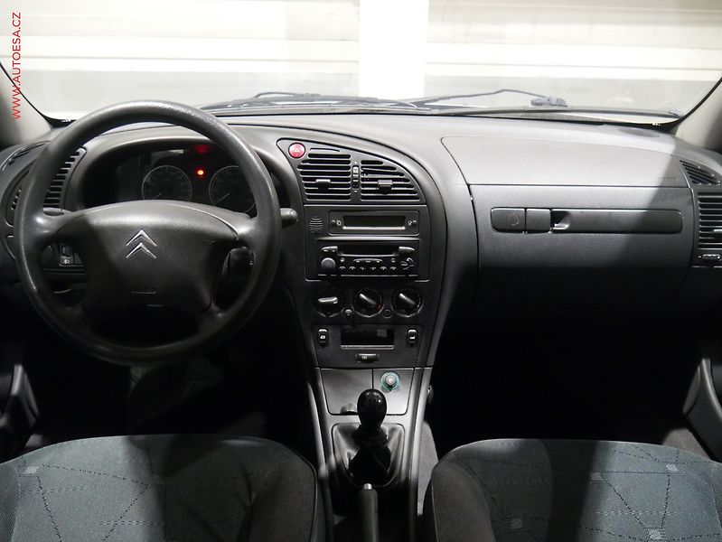 Citroën Xsara (2004) 1.4i, ČR, AC - fotka 7 z 12