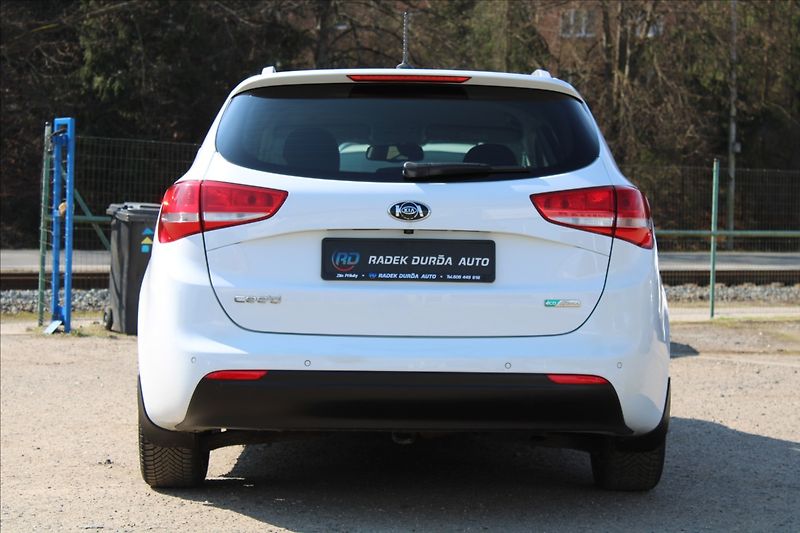 Kia Ceed 1,6 GDi  ČR,1.MAJITEL,TOP - fotka 6 z 41