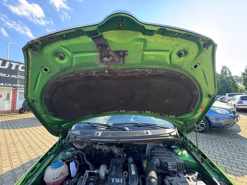 Škoda Fabia (2010) 1,2 TSI 63 KW 2X KOLA - fotka 34 z 45