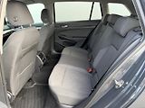 Volkswagen Golf (2024) 1.5 TSI 110kW Life - náhled 24