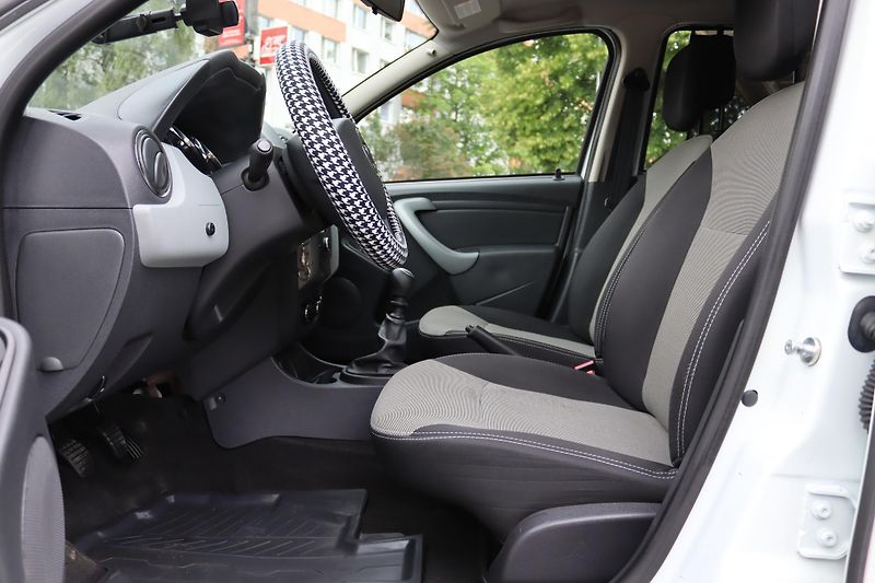 Dacia Duster 1.5dCi 1. MAJITEL JAKO NOVÉ - fotka 22 z 49