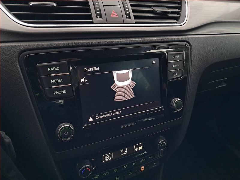 Škoda Rapid (2019) Style 1.0 TSI, ČR,1.maj - fotka 18 z 18