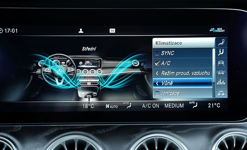 Mercedes-Benz Třídy E E 53 AMG 4Matic+/440PS - fotka 40 z 50