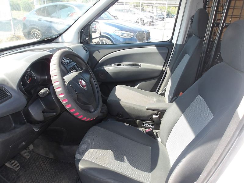 Fiat Dobló cargo 1,4i ČR 1.MAJ.! -21%DPH !!! - fotka 15 z 33