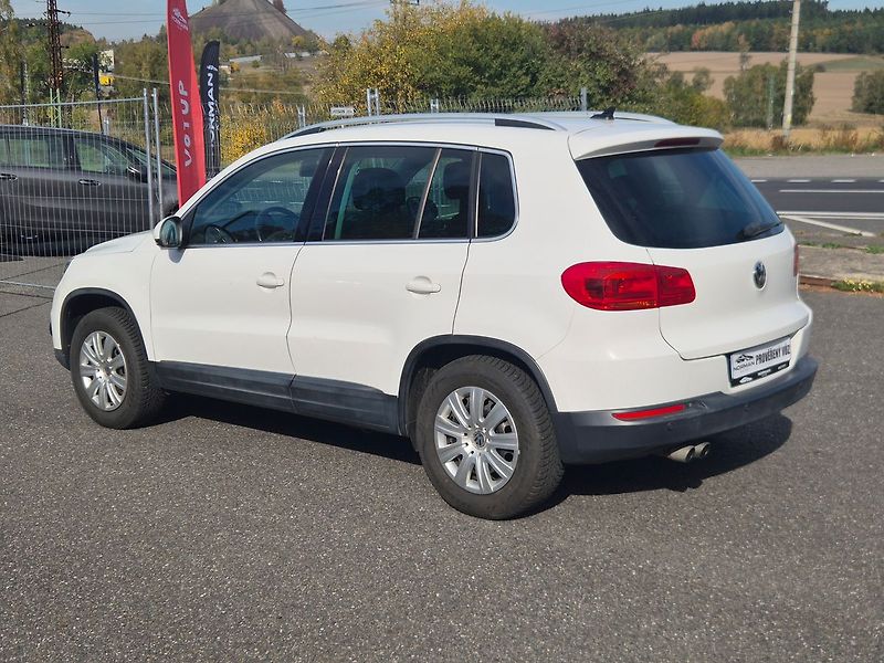 Volkswagen Tiguan 2.0TDi 130kW 4x4, DSG,webasto, - fotka 7 z 26