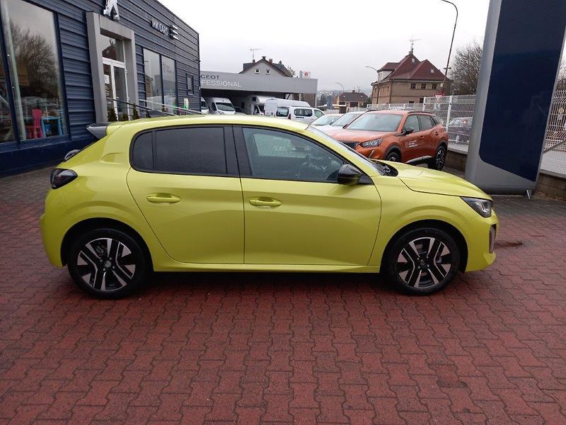 Peugeot 208 (2026) BUSINESS Turbo 100 MAN6 - fotka 6 z 38