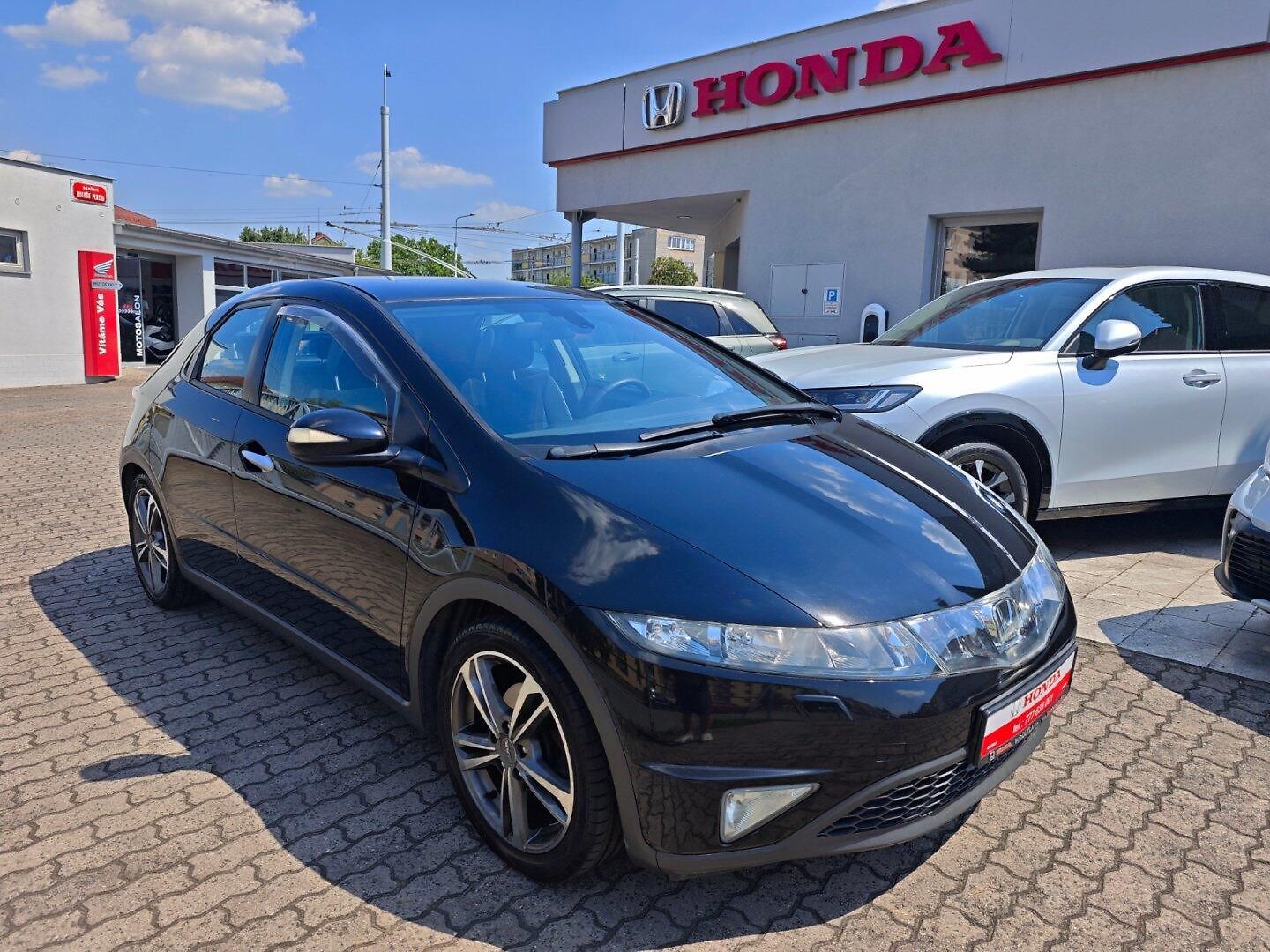 Honda Civic 1.8 i-VTEC Executive Panorama