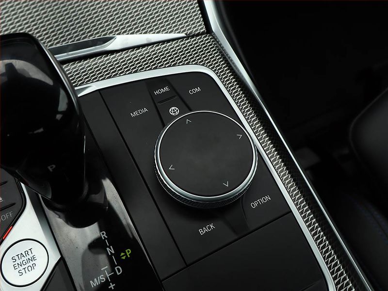 BMW Řada 2 (2022) 220 i - fotka 18 z 22