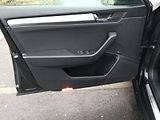 Škoda Superb 2,0 TDI 4x4 /140 kW/ - náhled 18