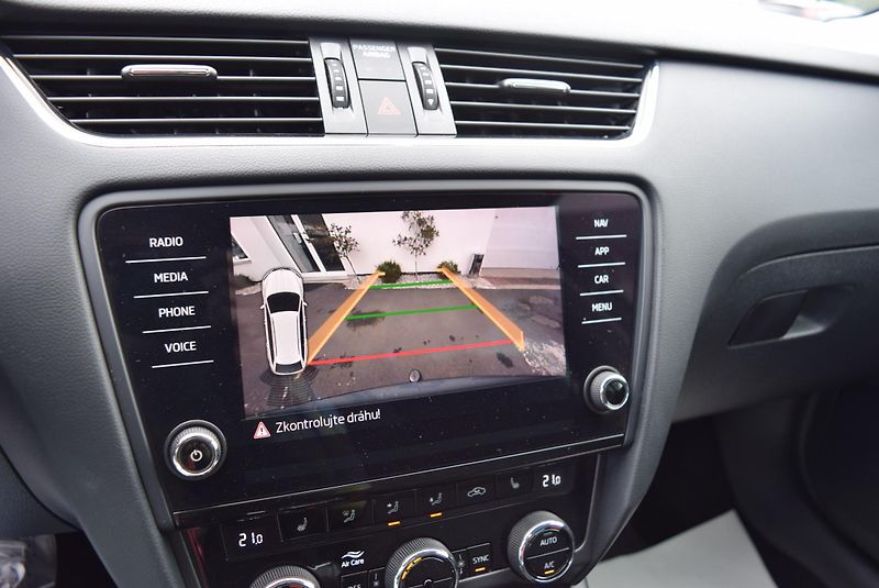 Škoda Octavia (2019) 1.5TSI 110kw AMBITION NAVI TAŽ - fotka 27 z 50