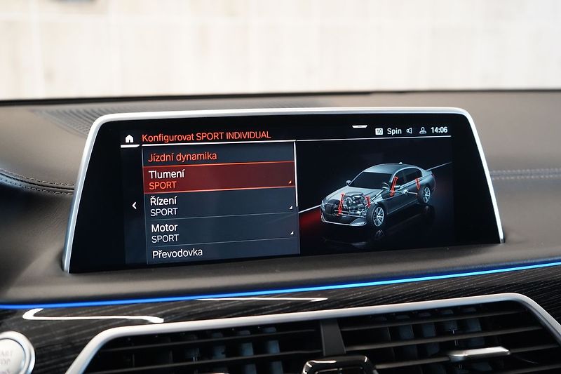 BMW Řada 7 740d xDrive, Nezávislé,HUD,PPF - fotka 26 z 47