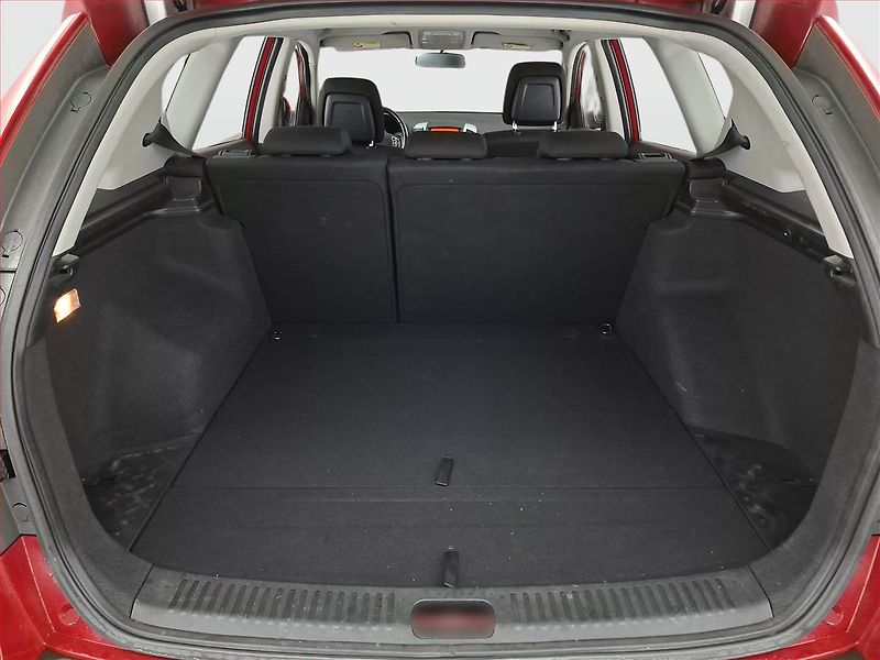 Kia Ceed (2009) 1.4 CVVT, ČR,1.maj - fotka 16 z 16