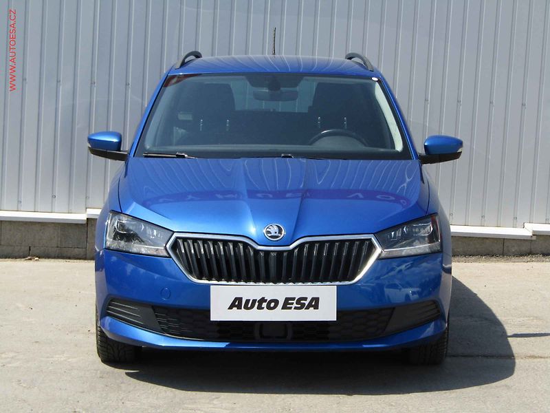 Škoda Fabia (2021) 1.0 TSi, Ambition, LED, AC - fotka 2 z 21