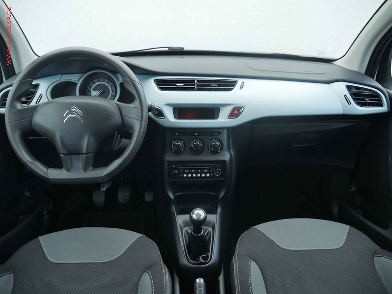 Citroën C3 (2014) 1.2 VTi, ČR, AC, STK7/28 - fotka 8 z 12