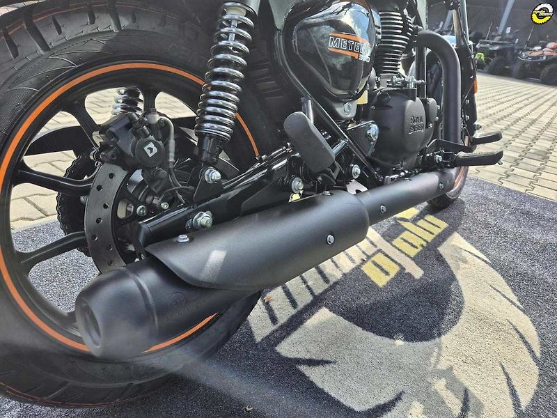 Royal Enfield Meteor 350 (2026) - fotka 18 z 42