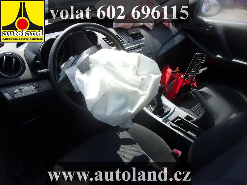 Mazda 3 (2009) VOLAT 602 696115 - fotka 5 z 7
