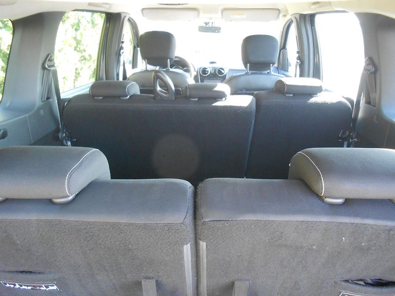 Dacia Lodgy STEPWAY,7Míst,NAVI,75TKm!! - fotka 22 z 38