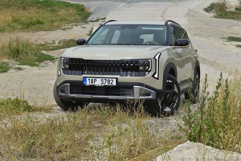Nové SUV v nabídce korejské automobilky má neotřelý design.