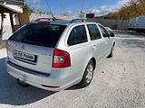 Škoda Octavia 2.0 TDi - náhled 9