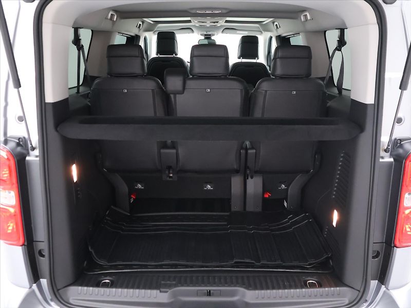 Toyota ProAce 2,0 D-4D 130KW VIP L2 CZ 1.MAJ - fotka 9 z 35