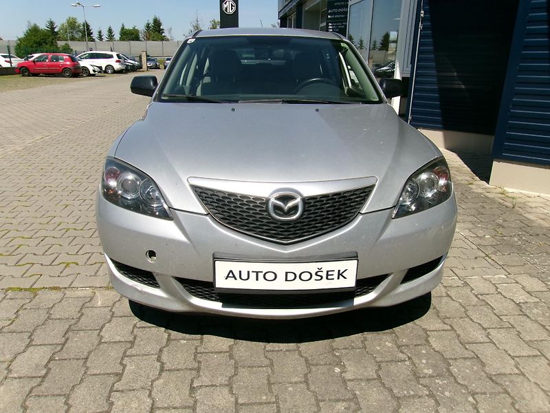 Mazda 3 1.4i - fotka 2 z 13