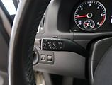 Volkswagen Touran (2011) Comfortline 2.0 TDI, Automat - náhled 21