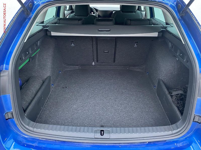 Škoda Octavia (2021) 2.0 TDi, ČR, Style, DSG - fotka 7 z 20