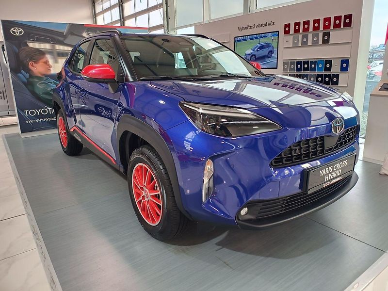 Toyota Yaris Cross (2025) 1.5 FHEV Limited Edition TOKYO - fotografie inzerátu