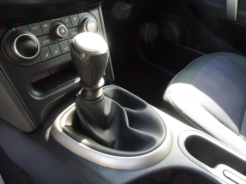 Nissan Qashqai 1.5DCi 110PS NAVI STK TOP STAV - fotka 111 z 189