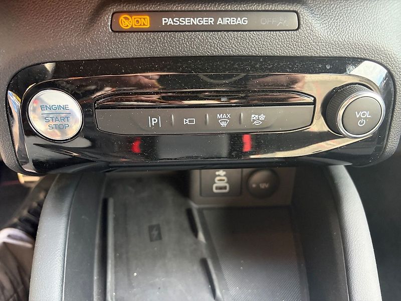 Ford Kuga CZ PHEV TOP VÝBAVA TOP STAV zá - fotka 12 z 18