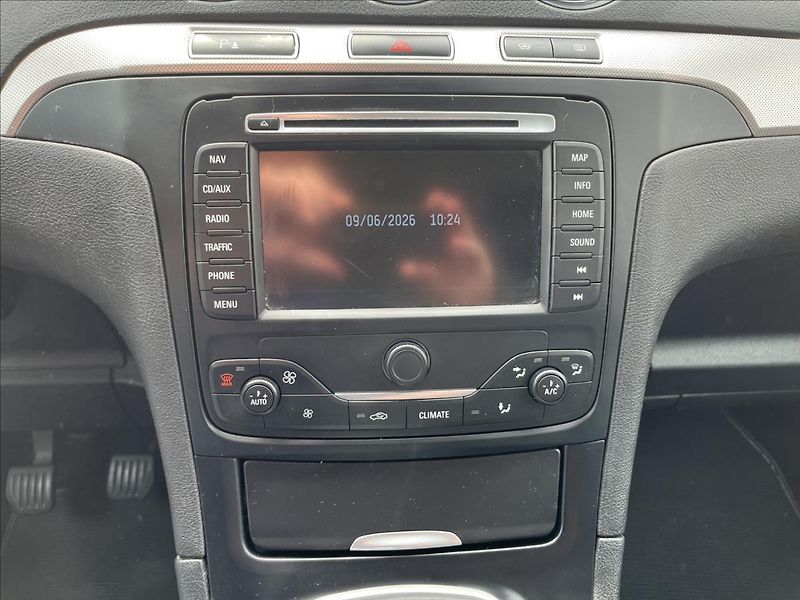 Ford Galaxy 2.0 TDCi 7.MÍST KLIMA ROZVODY - fotka 16 z 40