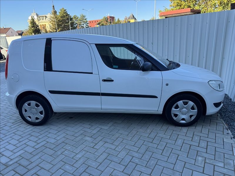 Škoda Praktik 1,2 TSI 63kW DPH 1.maj původČR - fotka 14 z 46
