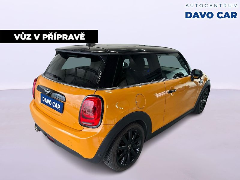 Mini Cooper 1,5 100kW Aut. Kamera - fotka 3 z 12