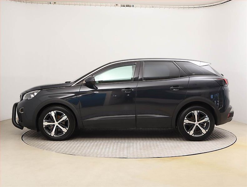 Peugeot 3008 (2018) 1.2 PureTech, Serv.kniha, Navi - fotka 3 z 19