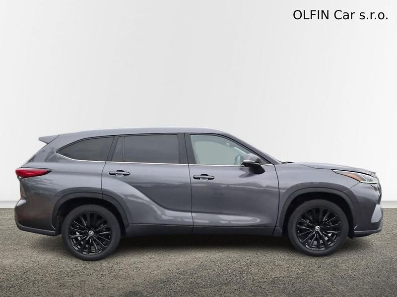 Toyota Highlander Executive 2,5 HEV 4x4 - fotka 6 z 27