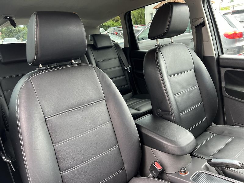 Ford C-MAX GHIA 2.0TDCi AUTOMAT TEMPOMAT - fotka 33 z 41