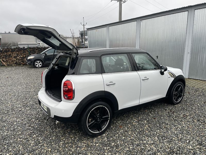 Mini Countryman 2.0SD 110PS COOPER D AUTOMAT!! - fotka 132 z 189