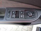 Volkswagen Golf (2022) 1.5TSi, 1.maj,ČR, LED, navi - náhled 11