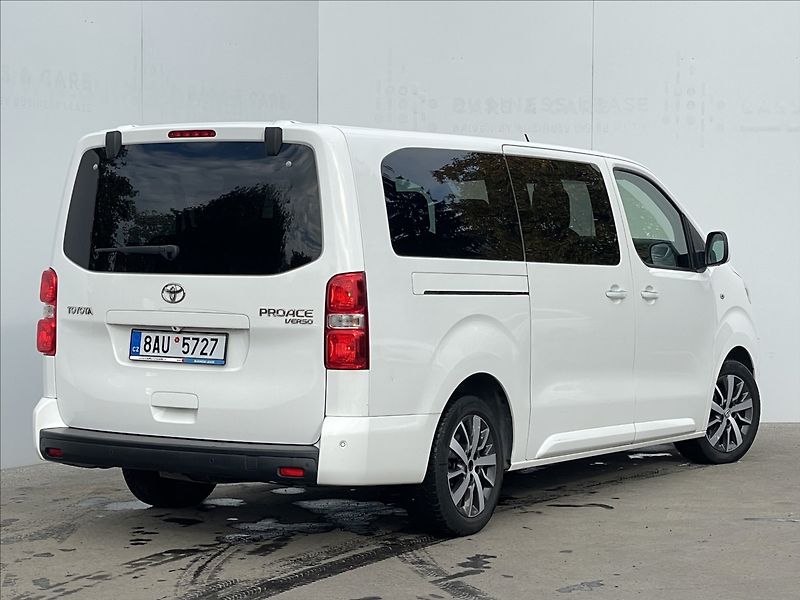Toyota ProAce Verso 2,0 D-4D L2 Family WEBA 8 Míst - fotka 3 z 24