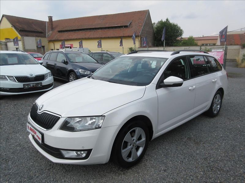 Škoda Octavia 1,6 TDI Elegance Top Stav - fotka 3 z 14