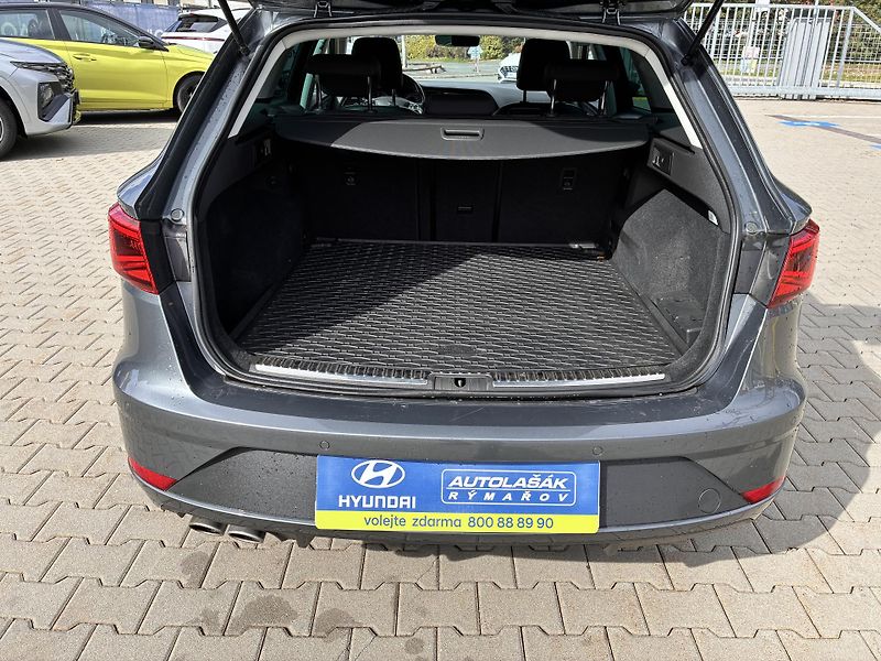 Seat Leon FR,92kW KLIMA NAVIGACE ,SERVIS - fotka 30 z 31