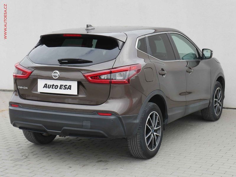 Nissan Qashqai (2018) 1.6DiG-T, ČR, Acenta - fotka 4 z 18