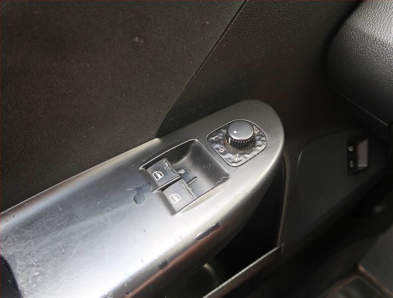 Volkswagen Passat (2005) 2.0 TDI, Tažné - fotka 15 z 16
