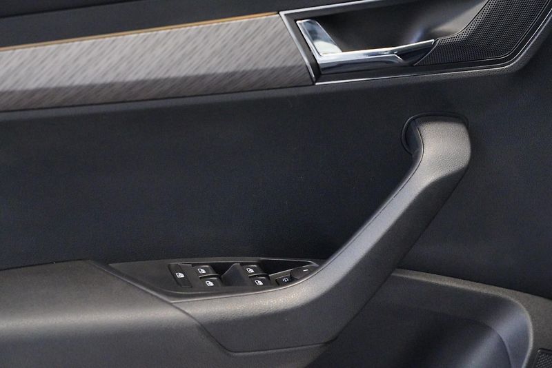 Škoda Karoq - fotka 12 z 30