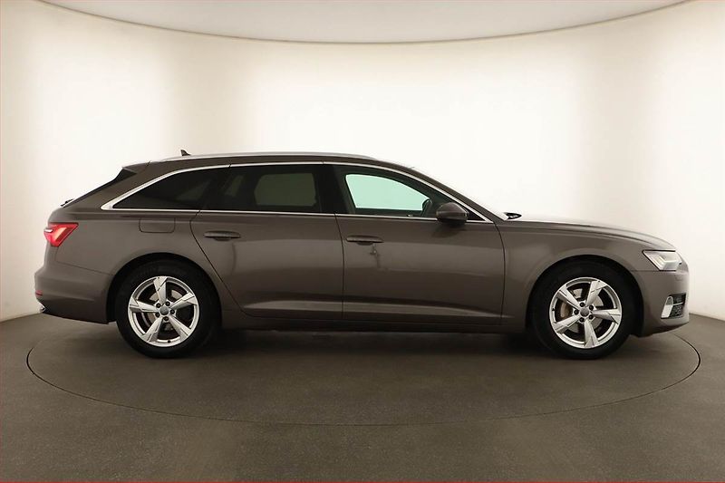 Audi A6 (2019) Sport 40 TDI - fotka 6 z 20