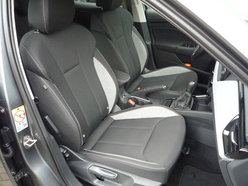 Škoda Kamiq (2025) 1,0TSi 85kW Selection - fotka 18 z 23