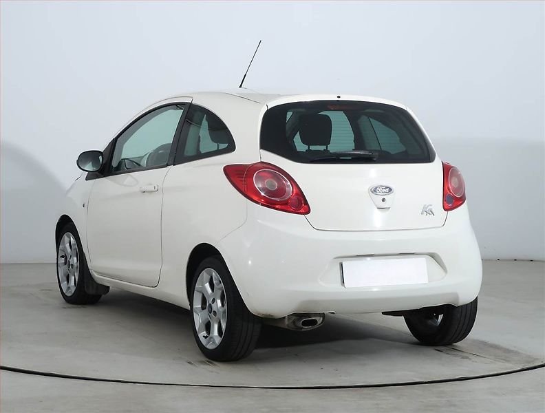 Ford Ka (2009) 1.3 i, po STK, dobrý stav - fotka 4 z 16