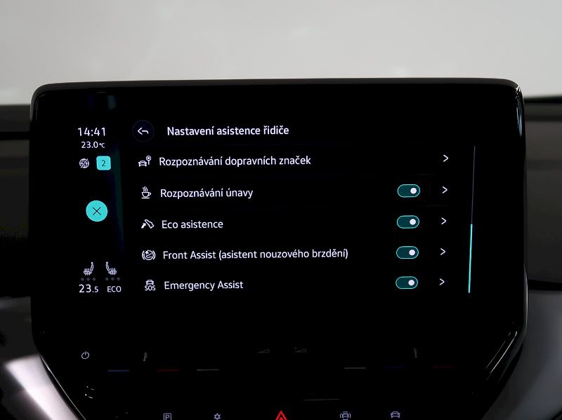 Volkswagen ID.4 (2023) COMFORT PRO PERFORMANCE 150KW - fotka 26 z 39