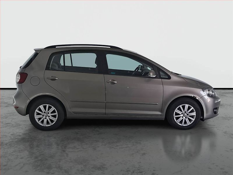 Volkswagen Golf Plus (2012) 1.6 TDI, Navi, Tempomat - fotka 6 z 14
